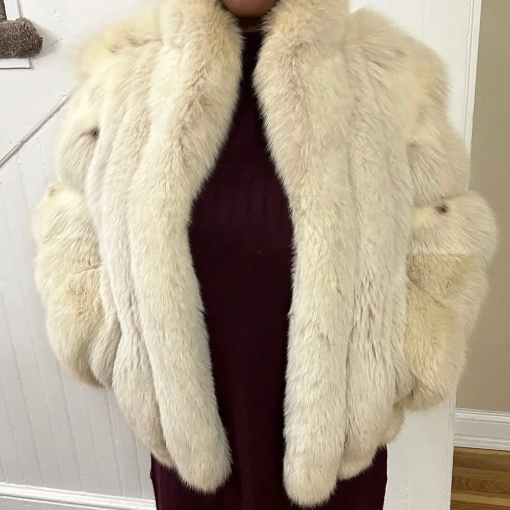 COPY - SILVER FOX FUR COAT - Picture 15 of 16